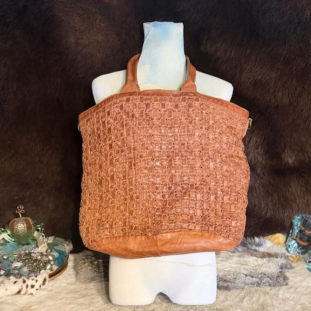 Woven Leather Tote Bag in Rustic Tan (5515)